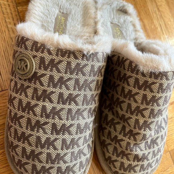 Michael Kors Slippers - Picture 1 of 2